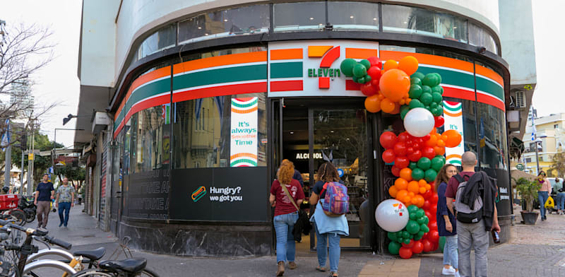 7 Eleven store opens in Israel credit: Shutterstock