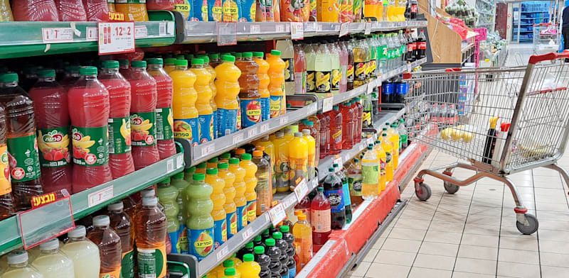 "מדפי סופרמרקט / צילום: טלי בוגדנובסקי"