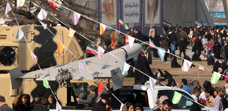 "כטב''ם מדגם שאהד 136 מוצג בטהרן / צילום: Reuters, Morteza Nikoubazl"