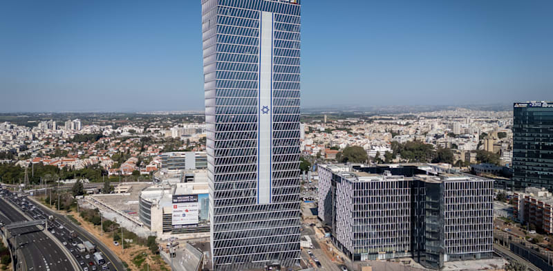 "מגדל אינפיניטי ברעננה / צילום: skypro"