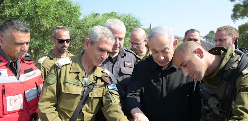 Prime Minister Benjamin Netanyahu in northern Israel  credit: Amos Ben Gershom, Government Press Office