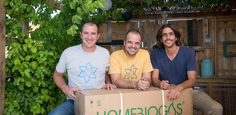 "מייסדי הום ביוגז, יאיר טלר (מימין), אושיק אפרתי וארז לנצר / צילום: באדיבות HomeBiogas"