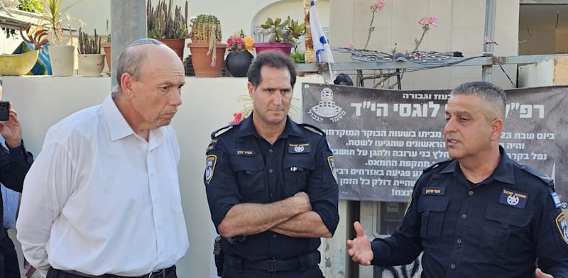 מבקר המדינה מתניהו אנגלמן בסיור בעוטף עזה / צילום: דוברות משרד מבקר המדינה