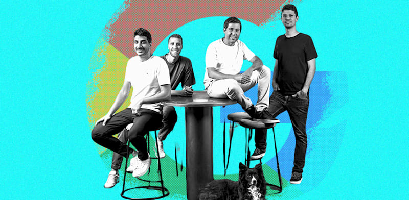 מייסדי וויז. מימין: רועי רזניק, עמי לוטבק, אסף רפפורט, וינון קוסטיקה / צילום: אבישג שאר הישוב (עיבוד תמונה: טלי בוגדנובסקי)