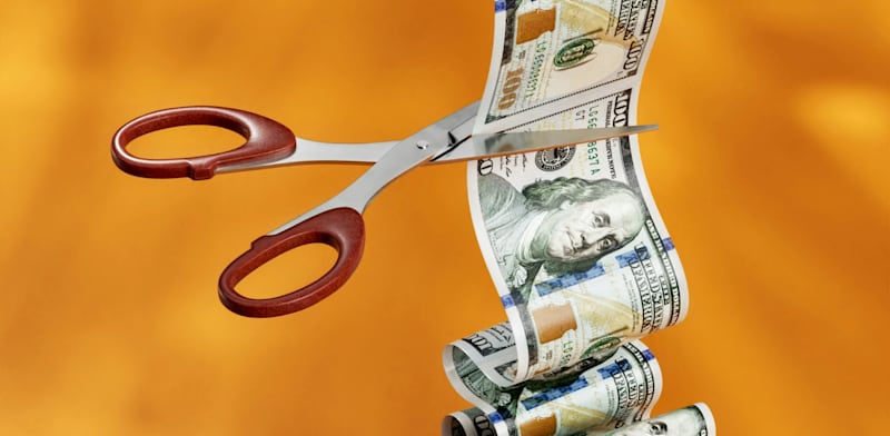 "פיחות בשער הדולר / צילום: Unsplash, Igor Omilaev"