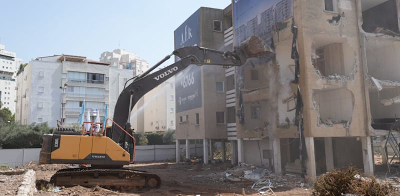 אירוע ההריסה לפרויקט פינוי־בינוי של מטרופוליס בנאות אפקה / צילום: רענן כהן