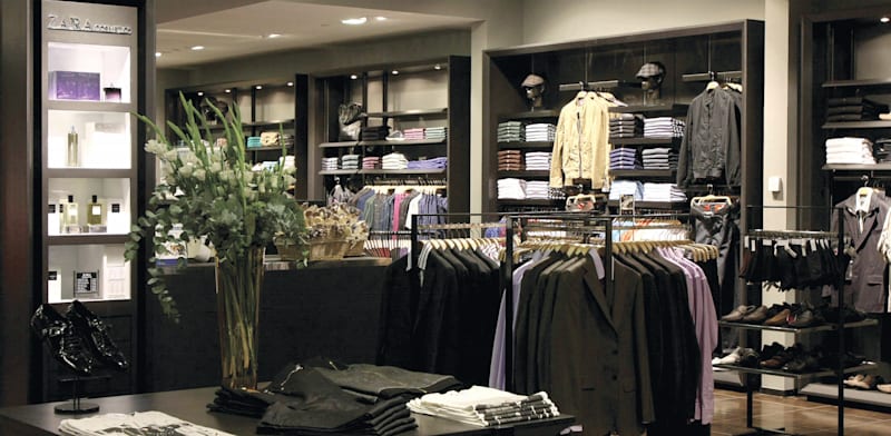 "חנות גברים של זארה / צילום: סיון פרג'"