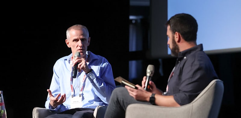 "ינקי קוינט, מנכ''ל רמ"י, בשיחה עם בר לביא, גלובס, בכנס התנופה הקיבוצית / צילום: שלומי יוסף"