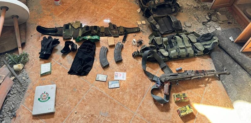 / צילום: ים מתוצרת חברת אוזקורסן הטורקית שיחיא סינוואר נשא עמו בעת שחוסל"