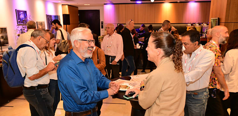 "באי הכנס במרכז הרצוג פוקס נאמן / צילום: תמר מצפי"