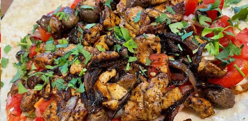 "שווארמה אוזיזק / צילום: מתוך עמוד האינסטגרם של אוזיזק"