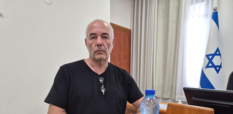 עו''ד רונאל פישר בבית המשפט, היום / צילום: ניצן שפיר