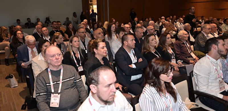 "באי הכנס / צילום: תמר מצפי"