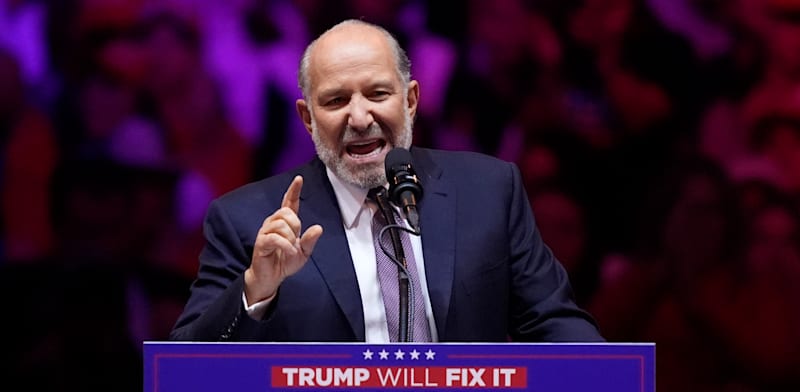 "הווארד לאטניק בעצרת תמיכה בטראמפ / צילום: ap, Evan Vucci"