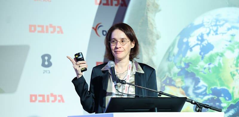 "אלונה בר און, מו''ל גלובס, בוועידת ישראל לעסקים של גלובס / צילום: שלומי יוסף"