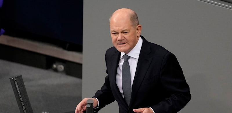 "קנצלר גרמניה, אולף שולץ, בנאומו היום / צילום: Associated Press, Markus Schreiber"