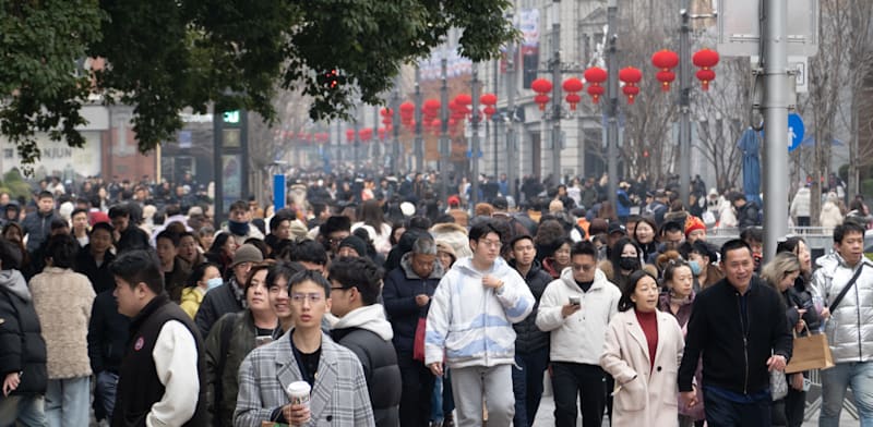 "מדרחוב בשנגחאי, סין / צילום: Reuters, Costfoto"