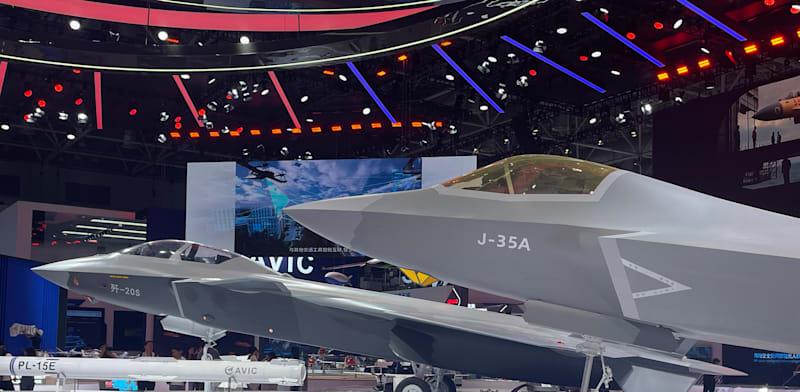 "הדור החמישי של מטוסי הקרב הסיניים, J-35 / צילום: Reuters, Ruan Yulin"