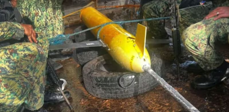 "הגליידר מתוצרת סינית שהתגלה ע''י הפיליפינים / צילום: מתוך יוטיוב"