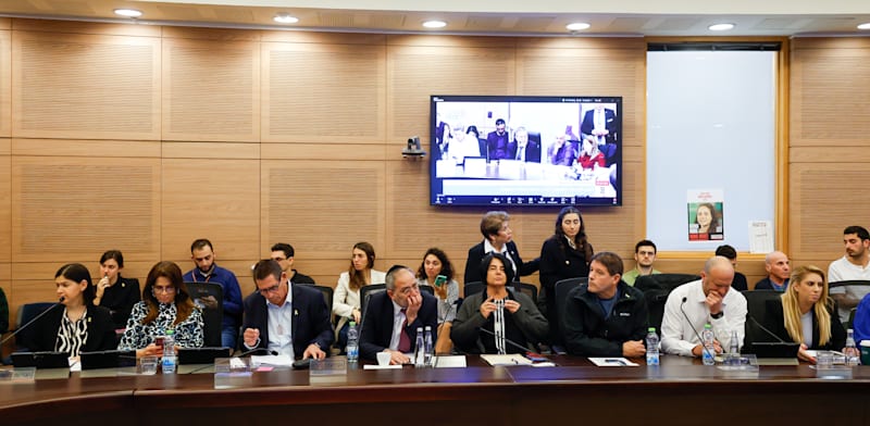 "דיון בוועדת החוקה על מתווה סער-לוין בעניין הרכב הוועדה לבחירת שופטים / צילום: נועם מושקוביץ, דוברות הכנסת"