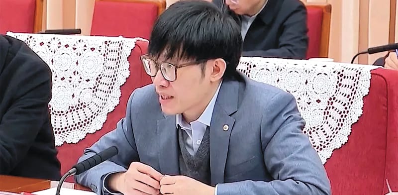 "ליאנג וונפנג, מייסד דיפסיק / צילום: מסך מיוטיוב"