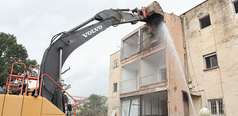 הריסה ובנייה בתל אביב / צילום: שי אשכנזי