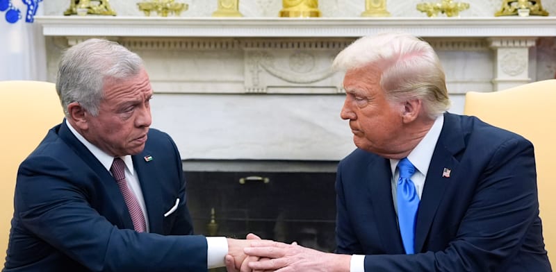 "נשיא ארה''ב דונלד טראמפ ומלך ירדן עבדאללה השני / צילום: ap, Alex Brandon"