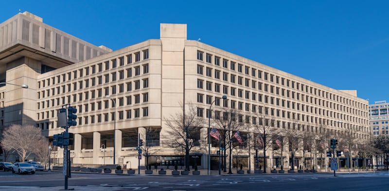 "מטה ה־FBI, בניין ג'יי אדגר הובר בוושינגטון. טראמפ לא רוצה שה־FBI יעבור לפרברים / צילום: Shutterstock"