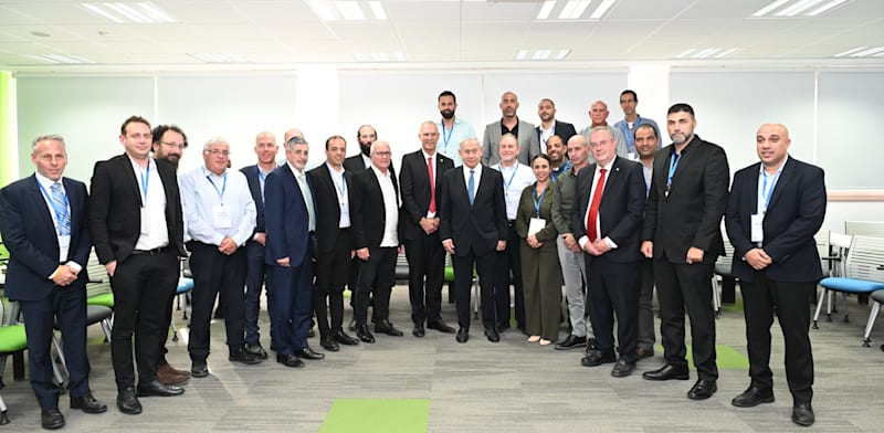 מפגש מנכ''לים בתחילת כהונת הממשלה הנוכחית. ''הפרה בוטה של החוק'' / צילום: חיים צח, לע''מ