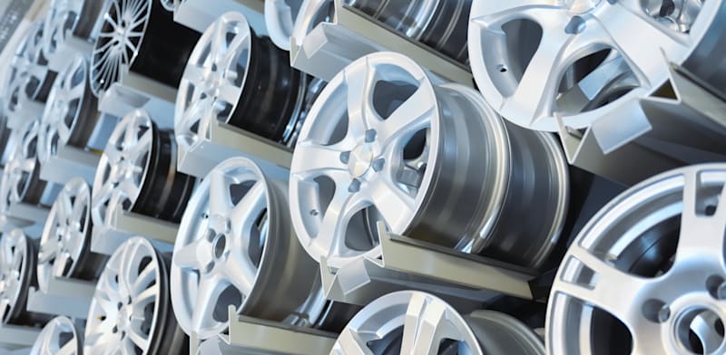 "גלגלים ממתכת הכוללת אלומיניום / צילום: Shutterstock"