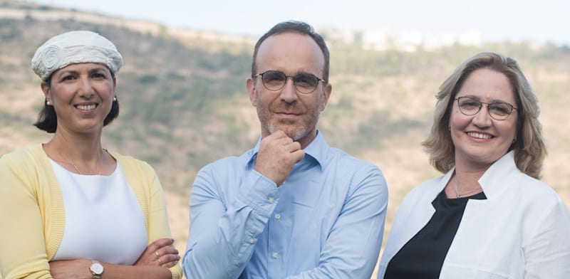 "מייסדי אלף פארמס. מימין: ד''ר נטע לבון, ידידיה טוביה, פרופ' שולמית לבנברג / צילום: רמי שלוש"