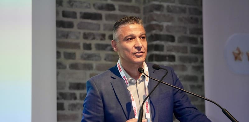 "משה לארי, מנכ''ל בנק מזרחי טפחות, בכנס השירות של ישראל / צילום: כדיה לוי"