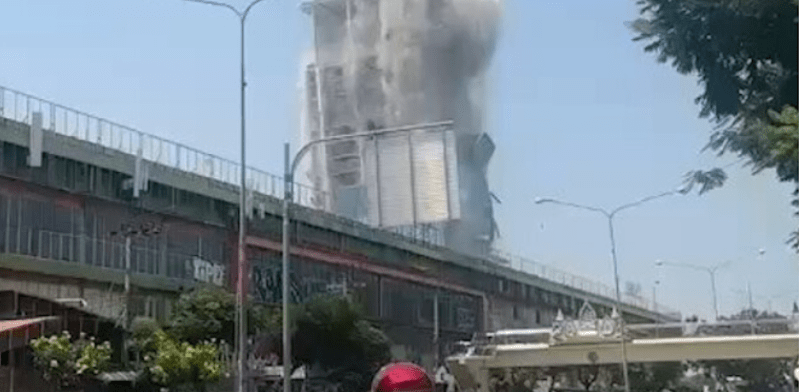 "קריסת הבניין בבנגקוק / צילום: לפי סעיף 27א' לחוק זכויות יוצרים"