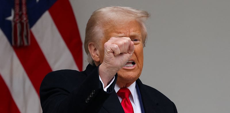 "דונלד טראמפ נגד העולם / צילום: Reuters, Carlos Barria"