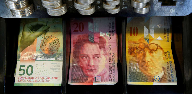 פרנק שוויצרי / צילום: Reuters, Ruben Sprich