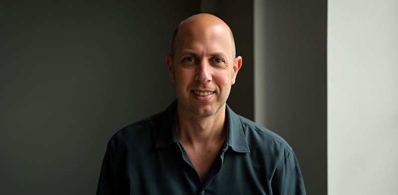 "גלעד קייזר, מנהל מניות חו''ל, מגדל ביטוח ופיננסים / צילום: יח''צ מגדל"