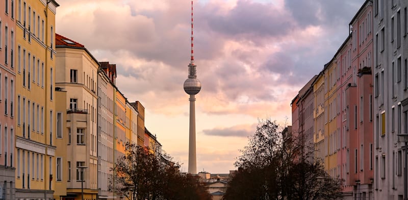 "ברלין. עובדים זקוקים לכתובת קבועה כדי לקבל משכורת / צילום: Shutterstock"