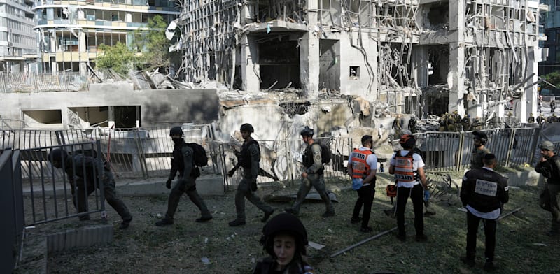 "הפגיעה ברמת גן / צילום: ap, Oded Balilty"