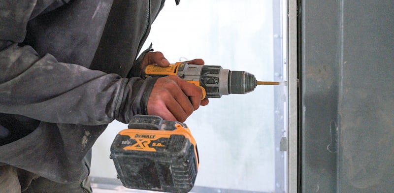 "הוספת מיגון ליצירת ''חדר מוגן''. הביקוש עלה מאוד בשבועות האחרונים / צילום: אורטק"