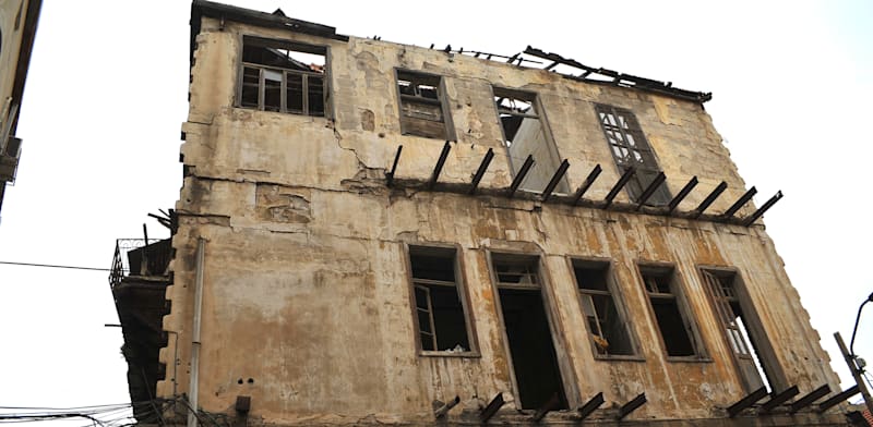 "מבנה נטוש בחיפה / צילום: תמר מצפי"