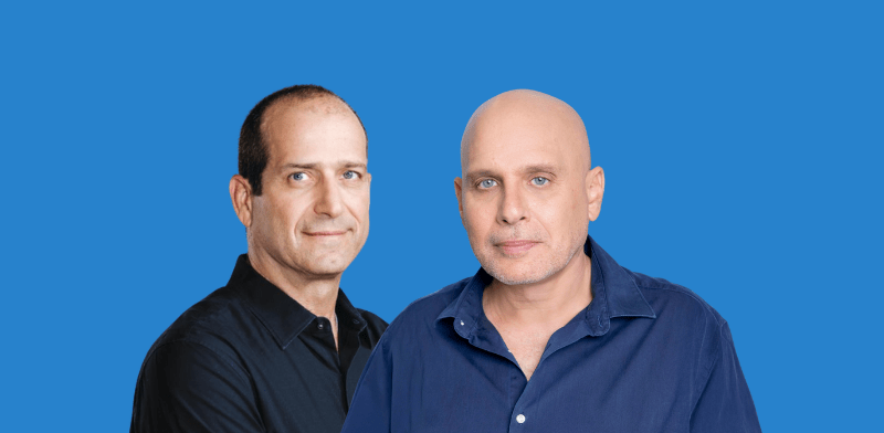 "לוי הלוי, מנכ"ל כאל, ורן עוז, מנכ"ל ישראכרט / צילום: ענבל מרמרי, תמר בר-ישי"