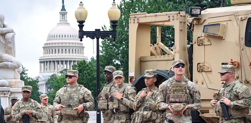 "חיילי המשמר הלאומי בבירת ארה''ב / צילום: ap, Scott Applewhite"