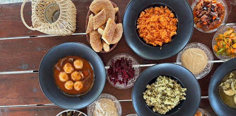 "ארוחה במשק 28 / צילום: יערה יעקובי"