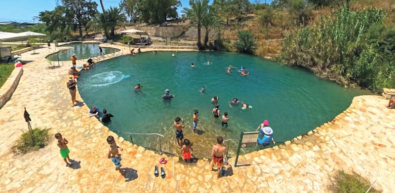 "עין הנצי''ב לאחרי השיפוץ. כיום המעיין סגור / צילום: אסי טיכטל, ישראל360"