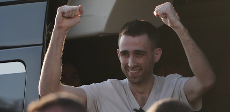 אבינתן אור מגיע לביה''ח בילינסון / צילום: ap, Francisco Seco