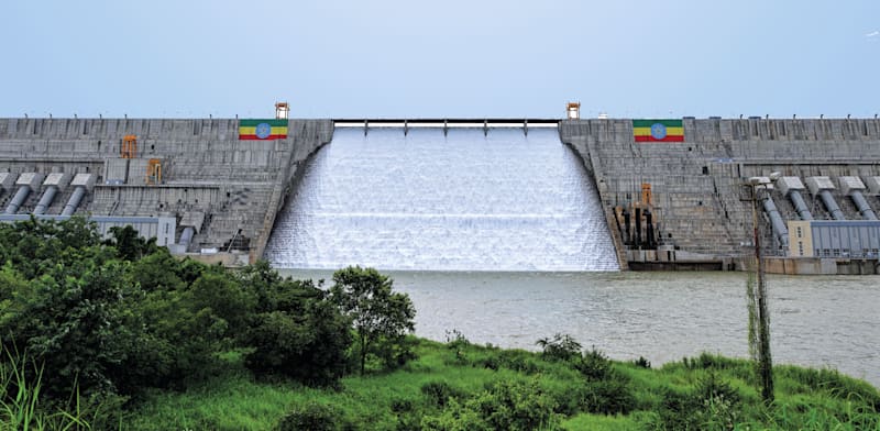 "סכר התחייה. ייצור חשמל בהיקף של שש תחנות כוח ישראליות סטנדרטיות / צילום: Reuters, Tiksa Negeri"