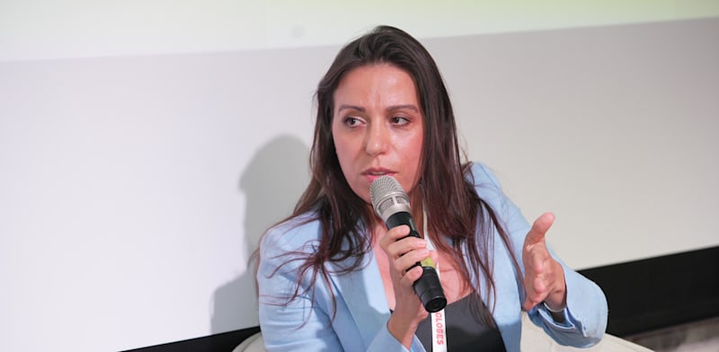 "רונית אשד-לוי, מנכ''לית אפריקה מגורים, בכנס ההשקעות של גלובס / צילום: כדיה לוי"