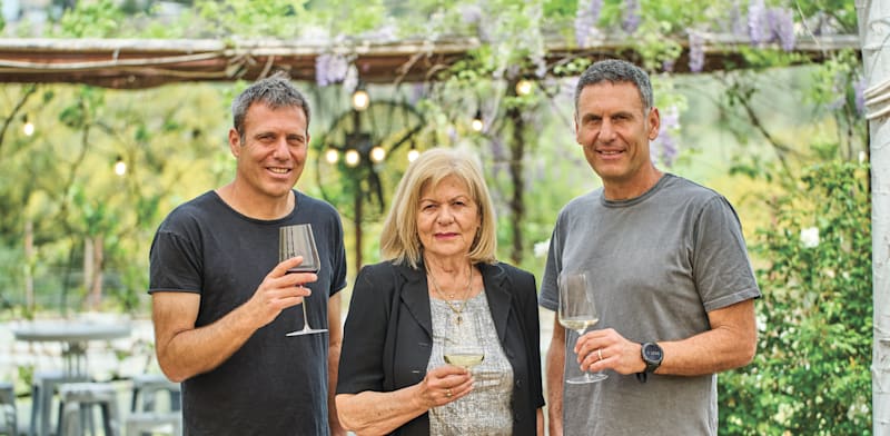 "גולן, קמי וגלעד פלם / צילום: אלעד ברמי"