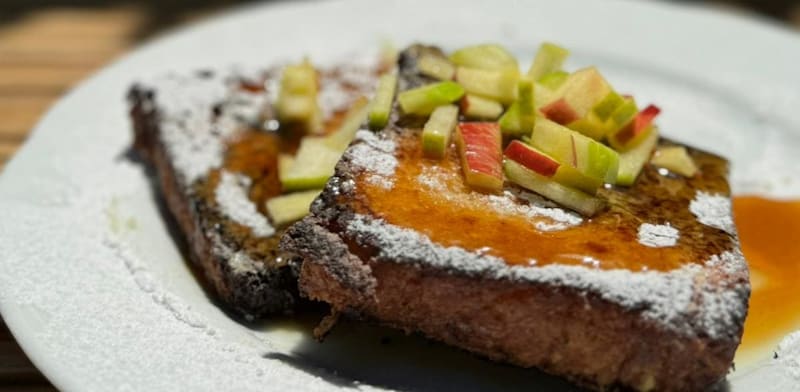 "פרנץ' טוסט בגוטל'ה / צילום: מיכל אורדן"