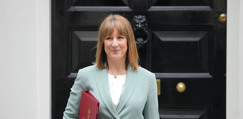 "רייצ'ל ריבס, שרת האוצר של בריטניה / צילום: ap, Kin Cheung"